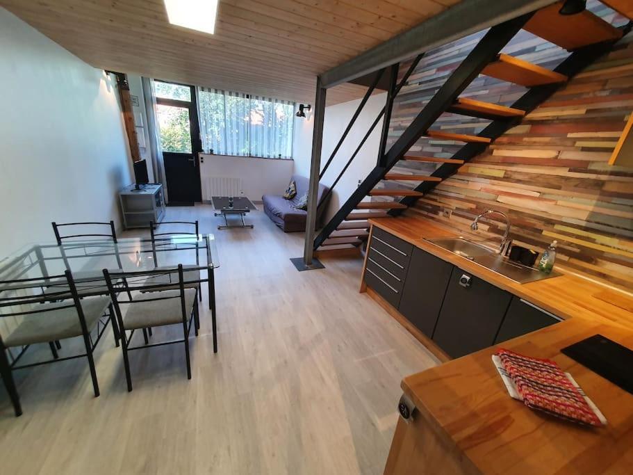 Appartement Centre Ville Au Calme Jardin Et Parking Public 라로셸 외부 사진